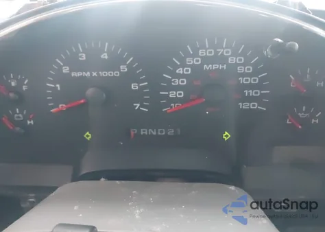 2005 Ford F-150 из США, поврежденный, VIN 1FTRX12W65NA80036